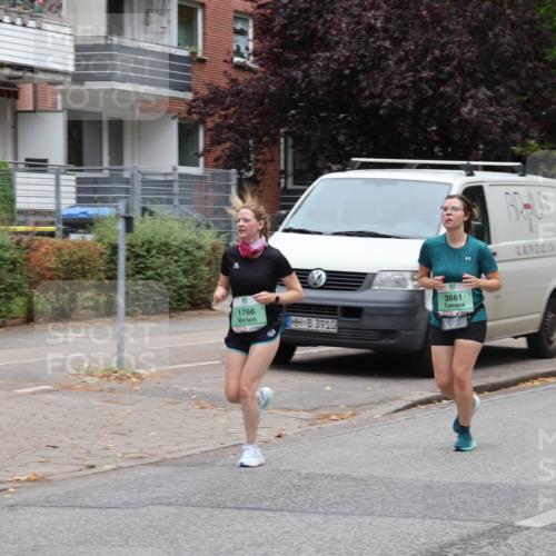 21.09.2025 - PSD Bank Halbmarathon Luisa Fischer http://msf.ph/oto/8922958 21.09.2025 12:14:37 Laufen 1766, 3910, 3661 meine-sportfotos.de