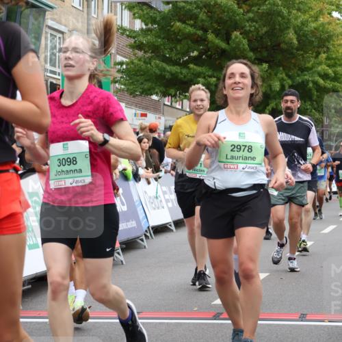 21.09.2025 - PSD Bank Halbmarathon Strokosch-Dieckow http://msf.ph/oto/8923073 21.09.2025 12:01:30 Ziel 1357, 1711, 2597, 2733, 2751, 2978, 3053, 3083, 3098, 3186, 3964, 4038 meine-sportfotos.de