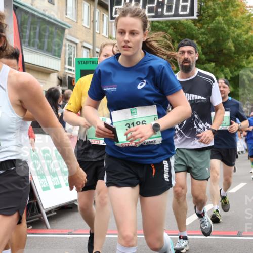 21.09.2025 - PSD Bank Halbmarathon Strokosch-Dieckow http://msf.ph/oto/8923097 21.09.2025 12:01:32 Ziel 1357, 1711, 1789, 2597, 2686, 2733, 2751, 2943, 2978, 3011, 3053, 3083, 3098, 3186, 3187, 3964, 4038 meine-sportfotos.de