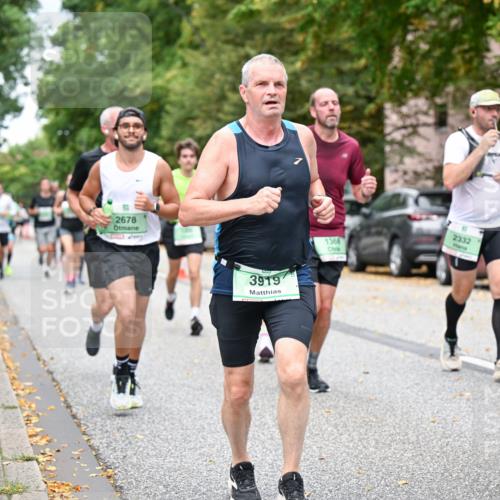 21.09.2025 - PSD Bank Halbmarathon Dr. Thomas Lammeyer http://msf.ph/oto/8923231 21.09.2025 10:42:39 Laufen 2678, 3919, 1366, 2332 meine-sportfotos.de