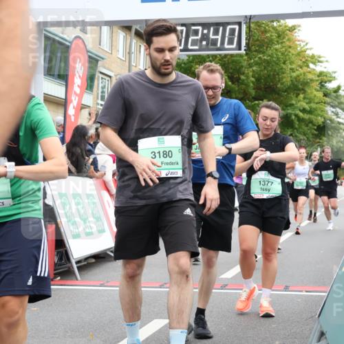21.09.2025 - PSD Bank Halbmarathon Strokosch-Dieckow http://msf.ph/oto/8923278 21.09.2025 12:02:03 Ziel 1249, 1323, 1377, 1713, 1714, 1929, 2284, 2474, 2514, 2563, 2720, 2741, 2924, 2938, 3067, 3180, 3395, 3814 meine-sportfotos.de