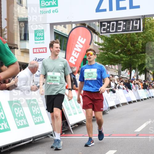 21.09.2025 - PSD Bank Halbmarathon Strokosch-Dieckow http://msf.ph/oto/8923427 21.09.2025 12:02:37 Ziel 1026, 1121, 1466, 1938, 3105, 3175 meine-sportfotos.de