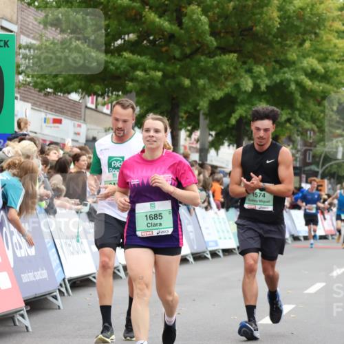 21.09.2025 - PSD Bank Halbmarathon Strokosch-Dieckow http://msf.ph/oto/8923643 21.09.2025 12:03:02 Ziel 1574, 1685, 2448, 3071, 3130, 3299, 3418 meine-sportfotos.de