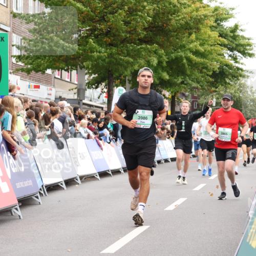 21.09.2025 - PSD Bank Halbmarathon Strokosch-Dieckow http://msf.ph/oto/8923744 21.09.2025 12:03:13 Ziel 2629, 3965, 3986 meine-sportfotos.de
