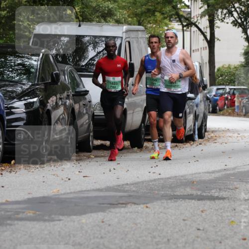 21.09.2025 - PSD Bank Halbmarathon Luisa Fischer http://msf.ph/oto/8923766 21.09.2025 11:11:28 Laufen 1823, 1799 meine-sportfotos.de