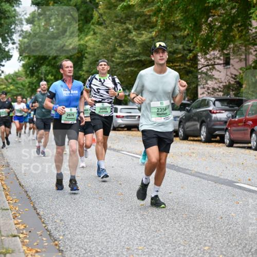 21.09.2025 - PSD Bank Halbmarathon Dr. Thomas Lammeyer http://msf.ph/oto/8923817 21.09.2025 10:43:10 Laufen 70, 3, 3055, 2676, 2356, 4915 meine-sportfotos.de