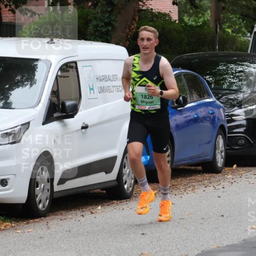 21.09.2025 - PSD Bank Halbmarathon Luisa Fischer http://msf.ph/oto/8924002 21.09.2025 11:13:28 Laufen 210, 1826 meine-sportfotos.de