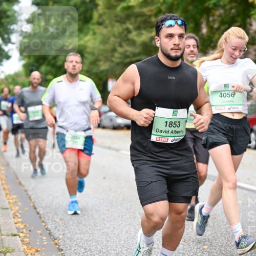21.09.2025 - PSD Bank Halbmarathon Dr. Thomas Lammeyer http://msf.ph/oto/8924003 21.09.2025 10:43:21 Laufen 2334, 1853, 4056, 10 meine-sportfotos.de