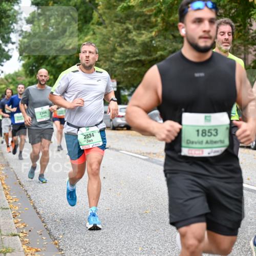 21.09.2025 - PSD Bank Halbmarathon Dr. Thomas Lammeyer http://msf.ph/oto/8924007 21.09.2025 10:43:21 Laufen 2306, 2534, 1853, 4056 meine-sportfotos.de