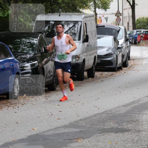 21.09.2025 - PSD Bank Halbmarathon Luisa Fischer http://msf.ph/oto/8924052 21.09.2025 11:13:42 Laufen 1780, 2, 1777 meine-sportfotos.de