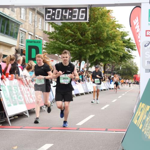 21.09.2025 - PSD Bank Halbmarathon Strokosch-Dieckow http://msf.ph/oto/8924123 21.09.2025 12:03:59 Ziel 1763, 1802, 3326, 3924 meine-sportfotos.de