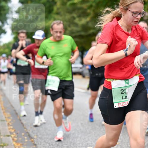 21.09.2025 - PSD Bank Halbmarathon Dr. Thomas Lammeyer http://msf.ph/oto/8924368 21.09.2025 10:43:39 Laufen 300, 23, 285 meine-sportfotos.de