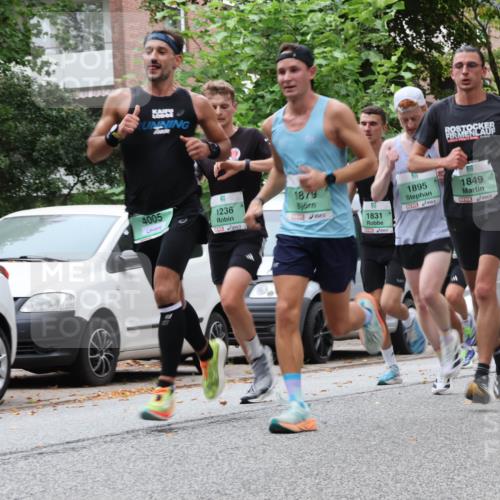 21.09.2025 - PSD Bank Halbmarathon Luisa Fischer http://msf.ph/oto/8924485 21.09.2025 11:18:35 Laufen 4005, 1236, 1879, 1831, 1895, 1849, 101, 1782, 40 meine-sportfotos.de