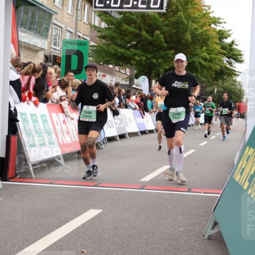 21.09.2025 - PSD Bank Halbmarathon Strokosch-Dieckow http://msf.ph/oto/8924514 21.09.2025 12:04:49 Ziel 1699, 1760, 2507, 2960, 3005, 3512 meine-sportfotos.de