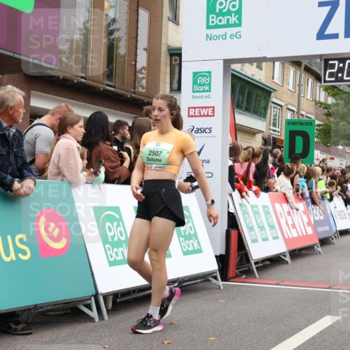 21.09.2025 - PSD Bank Halbmarathon Strokosch-Dieckow http://msf.ph/oto/8924550 21.09.2025 12:04:54 Ziel 1699, 1760, 2507, 2774, 3005, 3116, 3177, 3193, 3358 meine-sportfotos.de