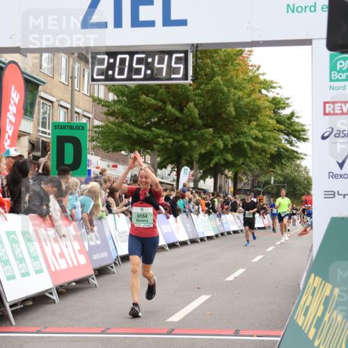 21.09.2025 - PSD Bank Halbmarathon Strokosch-Dieckow http://msf.ph/oto/8924611 21.09.2025 12:05:08 Ziel 2879, 3154, 3976 meine-sportfotos.de