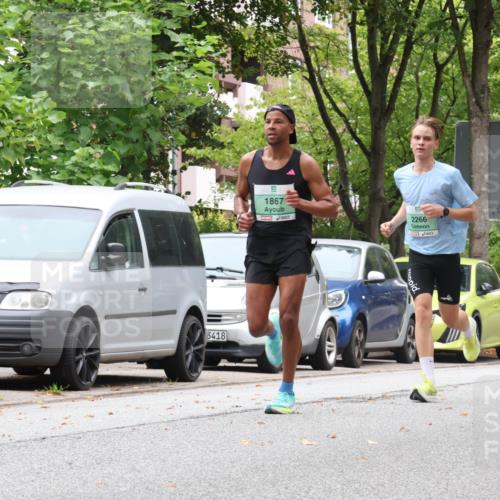21.09.2025 - PSD Bank Halbmarathon Luisa Fischer http://msf.ph/oto/8924624 21.09.2025 11:19:27 Laufen 3418, 1867, 2266 meine-sportfotos.de
