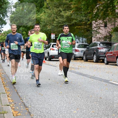21.09.2025 - PSD Bank Halbmarathon Dr. Thomas Lammeyer http://msf.ph/oto/8924662 21.09.2025 10:43:56 Laufen 2612, 1796, 1033, 2282 meine-sportfotos.de
