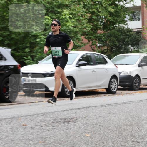 21.09.2025 - PSD Bank Halbmarathon Luisa Fischer http://msf.ph/oto/8924705 21.09.2025 11:19:50 Laufen 1854 meine-sportfotos.de