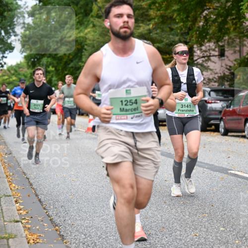 21.09.2025 - PSD Bank Halbmarathon Dr. Thomas Lammeyer http://msf.ph/oto/8924772 21.09.2025 10:44:02 Laufen 2521, 1254, 3141, 2585 meine-sportfotos.de