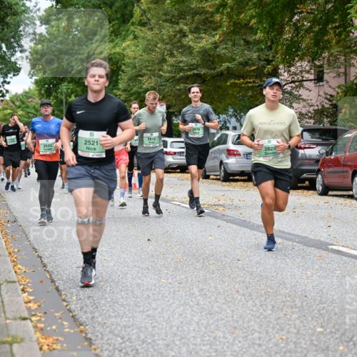 21.09.2025 - PSD Bank Halbmarathon Dr. Thomas Lammeyer http://msf.ph/oto/8924801 21.09.2025 10:44:03 Laufen 2533, 2521, 2813, 2876, 2829, 4915 meine-sportfotos.de