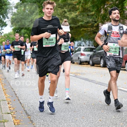 21.09.2025 - PSD Bank Halbmarathon Dr. Thomas Lammeyer http://msf.ph/oto/8924938 21.09.2025 10:44:10 Laufen 1249, 2654, 2815, 1197 meine-sportfotos.de