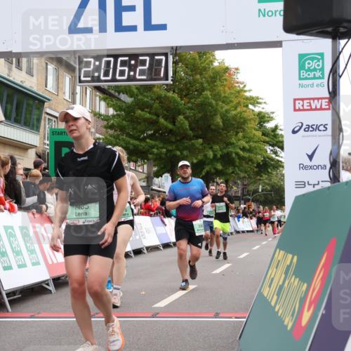 21.09.2025 - PSD Bank Halbmarathon Strokosch-Dieckow http://msf.ph/oto/8924956 21.09.2025 12:05:50 Ziel 1485, 1538, 2075, 2262, 2475, 2534, 3038, 3251, 4020, 4022 meine-sportfotos.de