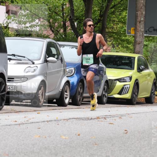 21.09.2025 - PSD Bank Halbmarathon Luisa Fischer http://msf.ph/oto/8925030 21.09.2025 11:21:45 Laufen 6418, 1858 meine-sportfotos.de