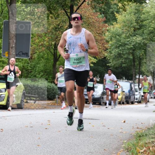 21.09.2025 - PSD Bank Halbmarathon Luisa Fischer http://msf.ph/oto/8925042 21.09.2025 11:21:47 Laufen 1689, 1428, 1607 meine-sportfotos.de