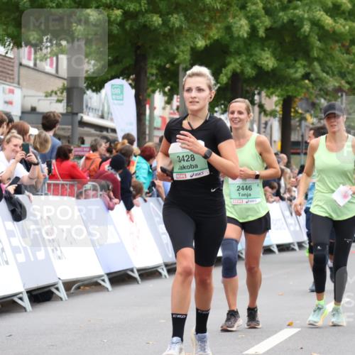 21.09.2025 - PSD Bank Halbmarathon Strokosch-Dieckow http://msf.ph/oto/8925044 21.09.2025 12:06:01 Ziel 2446, 2475, 2963, 3234, 3428, 3653 meine-sportfotos.de
