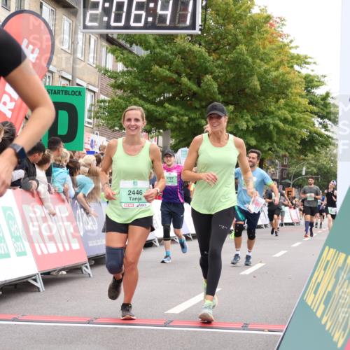 21.09.2025 - PSD Bank Halbmarathon Strokosch-Dieckow http://msf.ph/oto/8925079 21.09.2025 12:06:05 Ziel 1726, 1727, 2013, 2446, 3234, 3292, 3428, 3653 meine-sportfotos.de