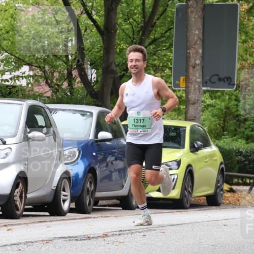 21.09.2025 - PSD Bank Halbmarathon Luisa Fischer http://msf.ph/oto/8925137 21.09.2025 11:22:21 Laufen 3418, 1317 meine-sportfotos.de