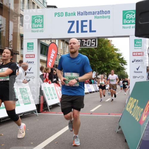 21.09.2025 - PSD Bank Halbmarathon Strokosch-Dieckow http://msf.ph/oto/8925238 21.09.2025 12:06:28 Ziel 1021, 1296, 2395, 2433, 2689, 2712, 2920, 3030, 3269 meine-sportfotos.de