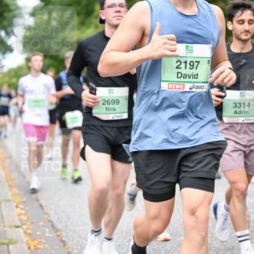 21.09.2025 - PSD Bank Halbmarathon Dr. Thomas Lammeyer http://msf.ph/oto/8925299 21.09.2025 10:44:28 Laufen 2699, 2197, 3314, 1640 meine-sportfotos.de