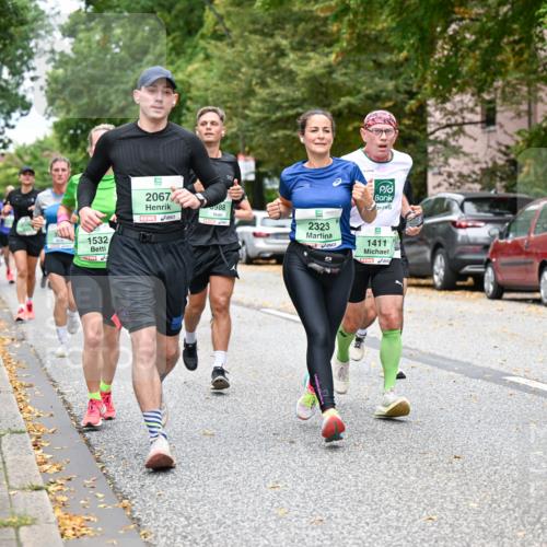 21.09.2025 - PSD Bank Halbmarathon Dr. Thomas Lammeyer http://msf.ph/oto/8925482 21.09.2025 10:44:39 Laufen 1532, 2067, 988, 2323, 1411 meine-sportfotos.de