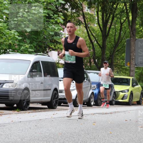 21.09.2025 - PSD Bank Halbmarathon Luisa Fischer http://msf.ph/oto/8925560 21.09.2025 11:24:24 Laufen 418, 1855, 2082, 2082, 1979 meine-sportfotos.de