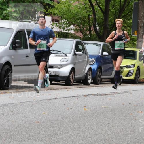 21.09.2025 - PSD Bank Halbmarathon Luisa Fischer http://msf.ph/oto/8925872 21.09.2025 11:26:09 Laufen 1921, 3418, 1060, 1044 meine-sportfotos.de