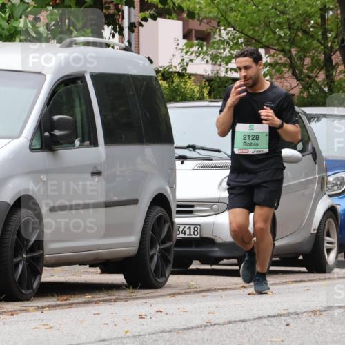 21.09.2025 - PSD Bank Halbmarathon Luisa Fischer http://msf.ph/oto/8925885 21.09.2025 11:26:24 Laufen 3418, 2128 meine-sportfotos.de