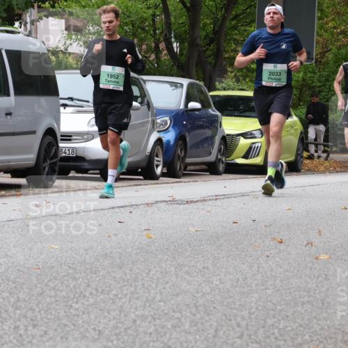 21.09.2025 - PSD Bank Halbmarathon Luisa Fischer http://msf.ph/oto/8925910 21.09.2025 11:26:30 Laufen 3418, 1952, 2033, 2023 meine-sportfotos.de