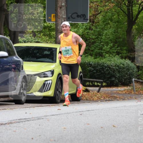 21.09.2025 - PSD Bank Halbmarathon Luisa Fischer http://msf.ph/oto/8925976 21.09.2025 11:26:56 Laufen 1910, 2048 meine-sportfotos.de