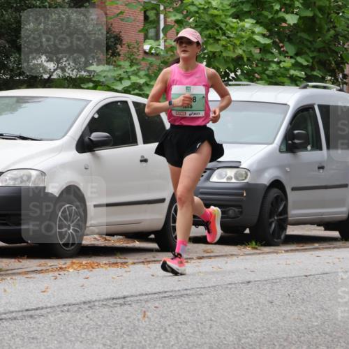 21.09.2025 - PSD Bank Halbmarathon Luisa Fischer http://msf.ph/oto/8926001 21.09.2025 11:27:04 Laufen 8, 3418 meine-sportfotos.de