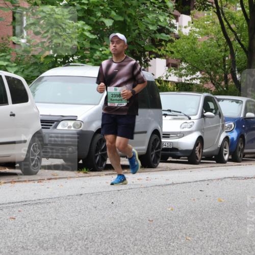 21.09.2025 - PSD Bank Halbmarathon Luisa Fischer http://msf.ph/oto/8926102 21.09.2025 11:27:31 Laufen 2398, 3418, 1902 meine-sportfotos.de