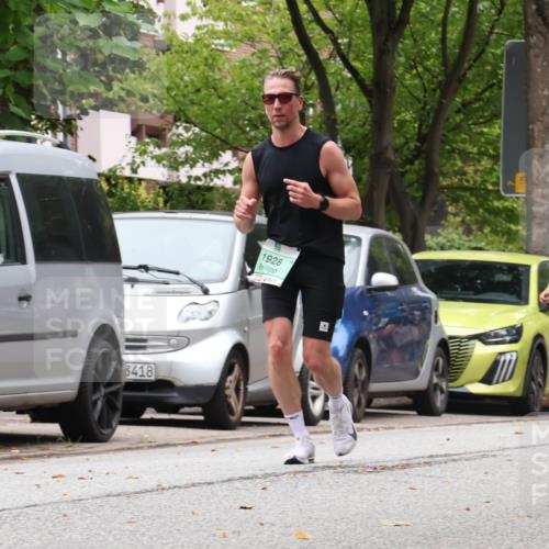 21.09.2025 - PSD Bank Halbmarathon Luisa Fischer http://msf.ph/oto/8926149 21.09.2025 11:27:47 Laufen 3418, 1928, 2095, 1425 meine-sportfotos.de