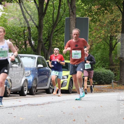 21.09.2025 - PSD Bank Halbmarathon Luisa Fischer http://msf.ph/oto/8926353 21.09.2025 11:28:46 Laufen 3418, 2037, 1955, 3917, 2084, 2956 meine-sportfotos.de
