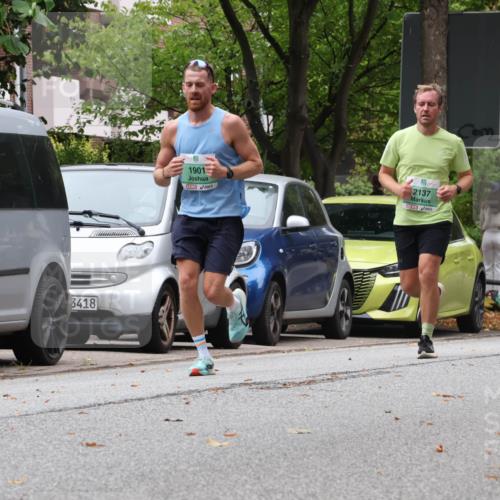 21.09.2025 - PSD Bank Halbmarathon Luisa Fischer http://msf.ph/oto/8926391 21.09.2025 11:29:01 Laufen 3418, 1901, 2137 meine-sportfotos.de