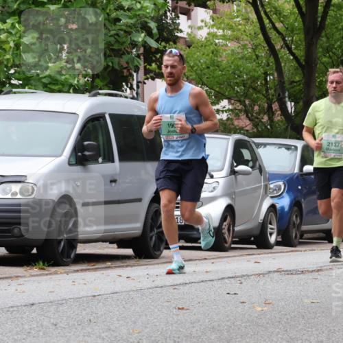 21.09.2025 - PSD Bank Halbmarathon Luisa Fischer http://msf.ph/oto/8926396 21.09.2025 11:29:02 Laufen 190, 18, 21371 meine-sportfotos.de