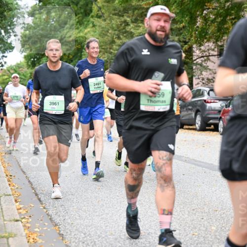 21.09.2025 - PSD Bank Halbmarathon Dr. Thomas Lammeyer http://msf.ph/oto/8926406 21.09.2025 10:45:44 Laufen 3961, 9, 2491, 59, 2870 meine-sportfotos.de