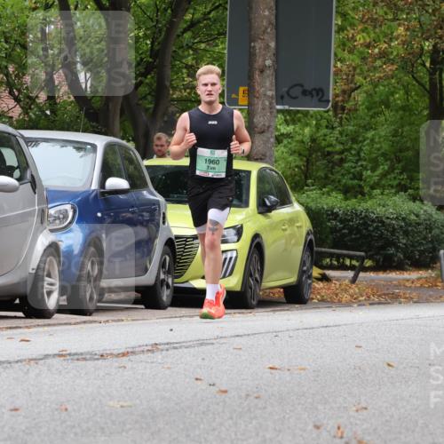 21.09.2025 - PSD Bank Halbmarathon Luisa Fischer http://msf.ph/oto/8926548 21.09.2025 11:29:47 Laufen 18, 1960, 3909 meine-sportfotos.de