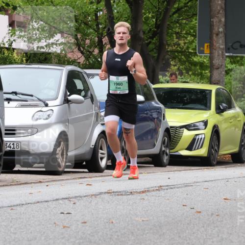 21.09.2025 - PSD Bank Halbmarathon Luisa Fischer http://msf.ph/oto/8926552 21.09.2025 11:29:48 Laufen 3418, 1960 meine-sportfotos.de