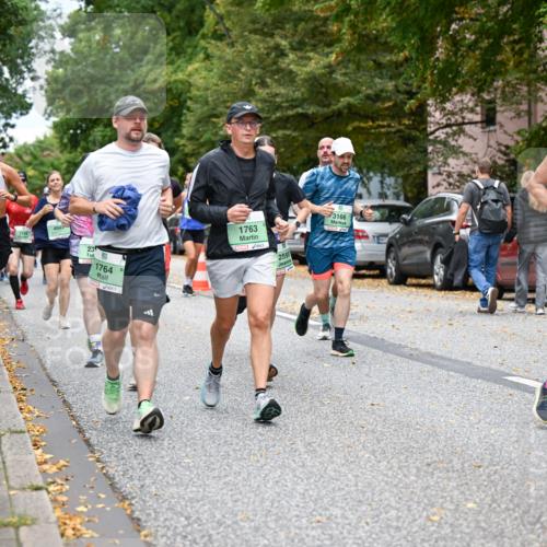 21.09.2025 - PSD Bank Halbmarathon Dr. Thomas Lammeyer http://msf.ph/oto/8926585 21.09.2025 10:45:56 Laufen 2878, 2433, 4049, 23, 1764, 1763, 2595, 2623, 3166 meine-sportfotos.de